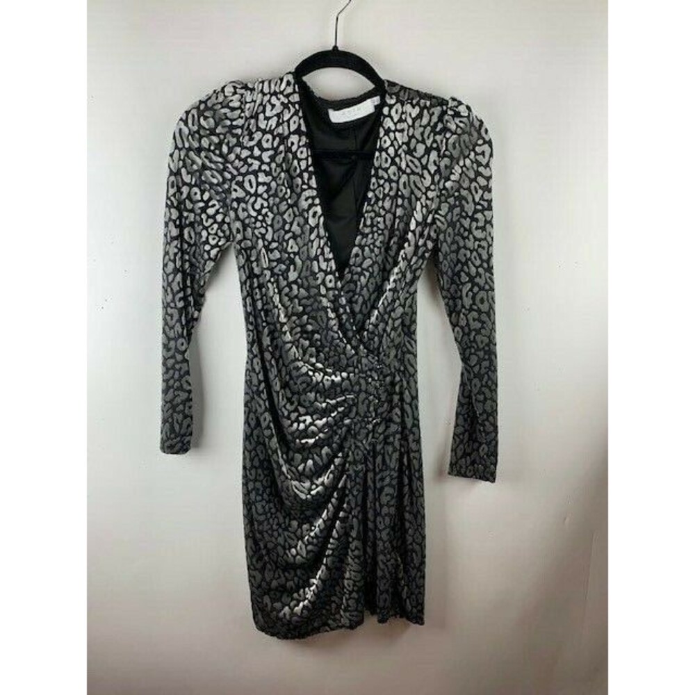 Astr Womens Size XS Dress Black Gray Long Sleeve V Neck